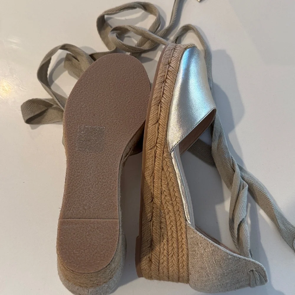 Leather Jack Rogers Palmer Ankle Wrap Espadrille Wedge in Platinum/Champagne - Picture 9 of 11